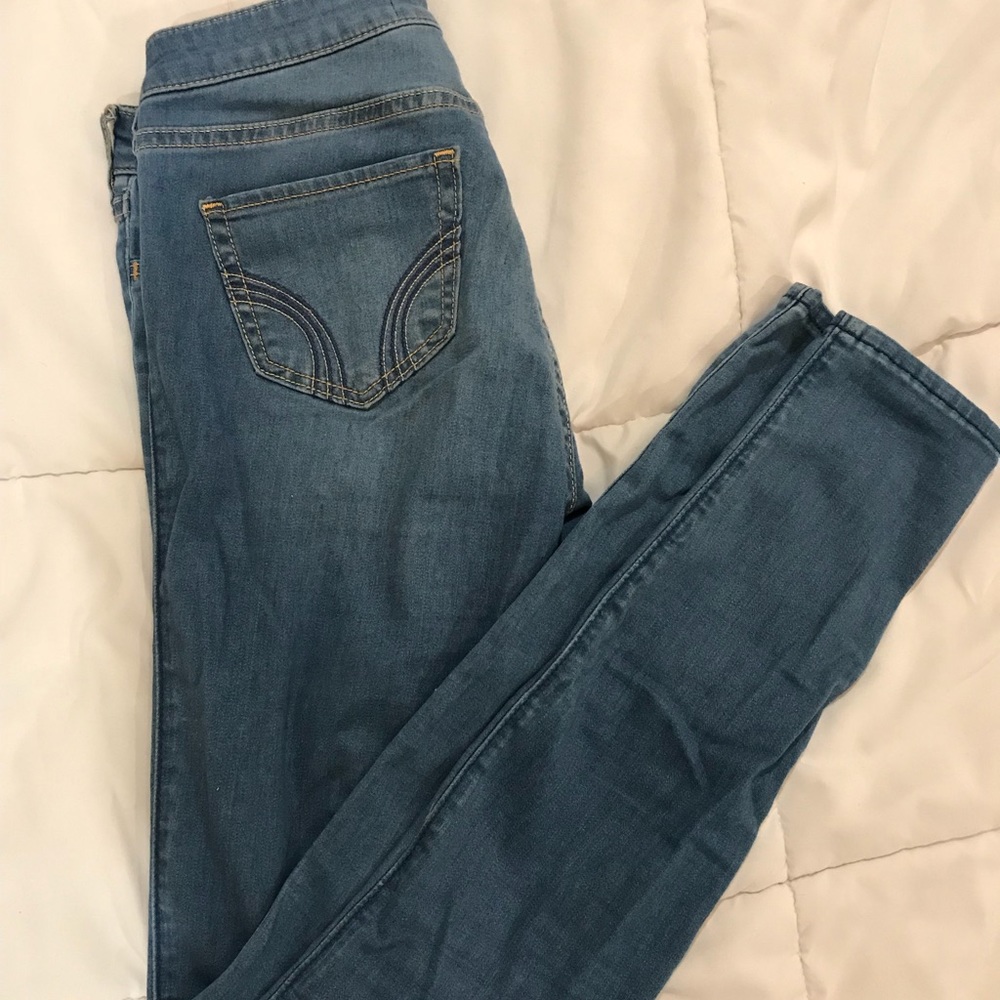 Hollister jeans